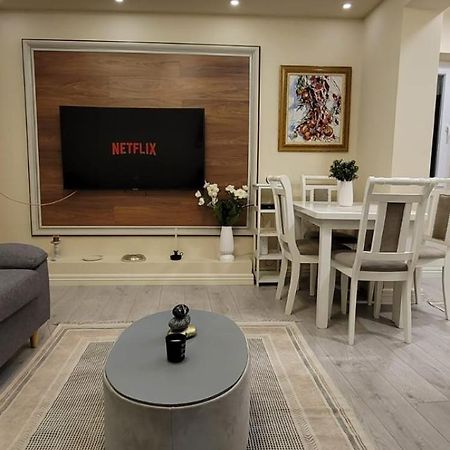 New Bazar Luxury Apartment Tirana Extérieur photo
